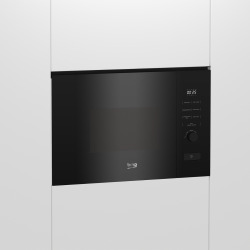  Beko Four micro-ondes et gril encastrable 20L, 800W. Sécurité enfant, 8 programmes de cuisson automatiques, noir (BMGB20212B)